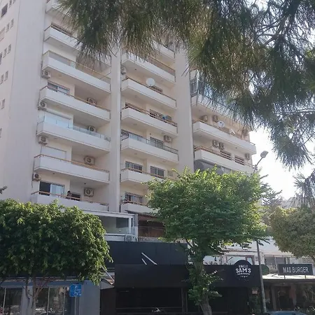 Apartmán Cypria Beachfront Boutique